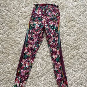 Lululemon 7/8 pants size 6 wunder unders